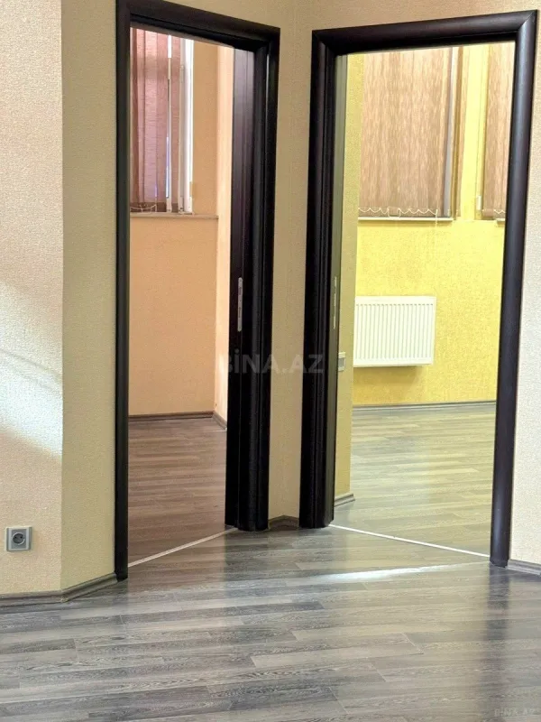 Kirayə verilir 5 otaqlı ofis 120 m²