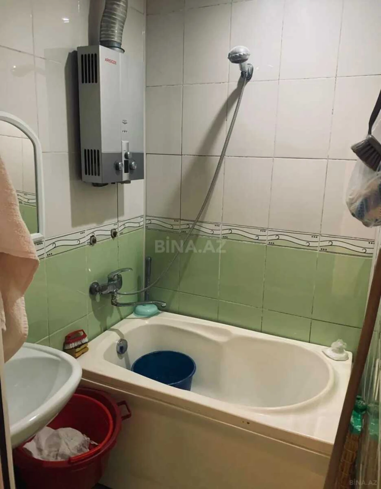 Satılır 2 otaqlı mənzil 55 m²