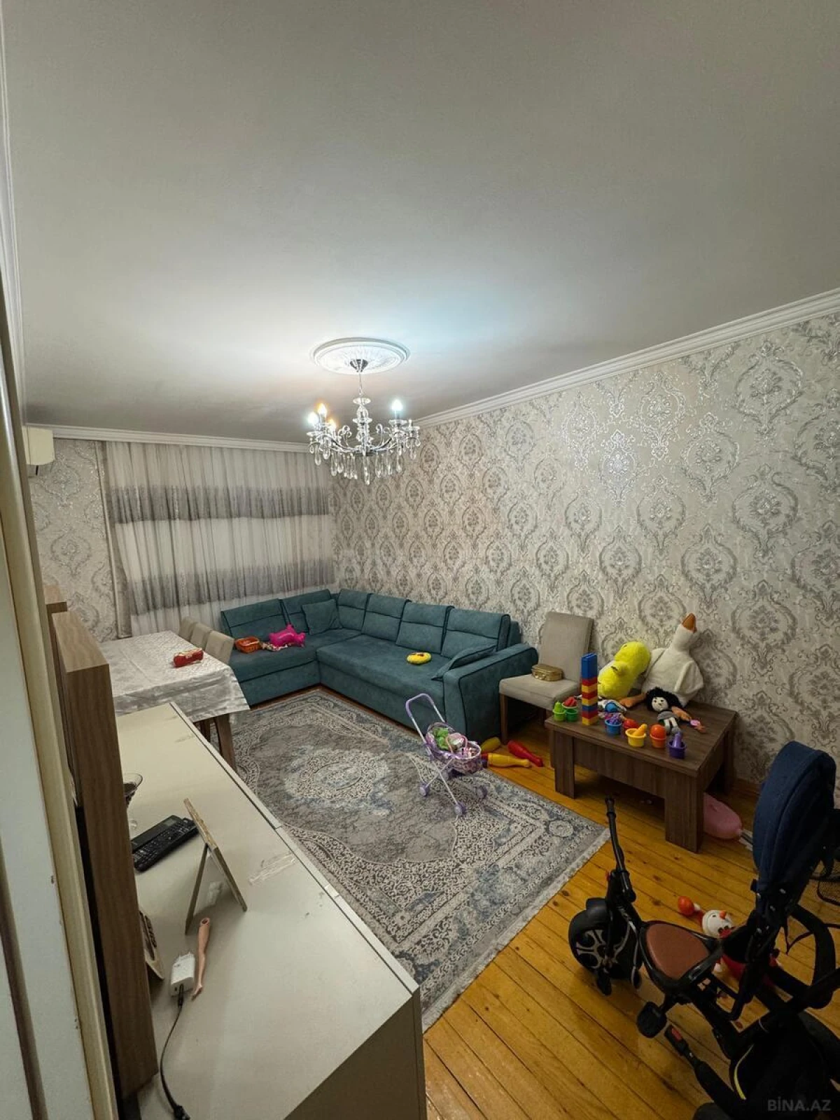 Satılır 4 otaqlı mənzil 100 m²