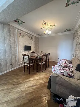 Satılır 2 otaqlı mənzil 60 m² — Bakı, İnşaatçılar 2 otaq 60.00 m²