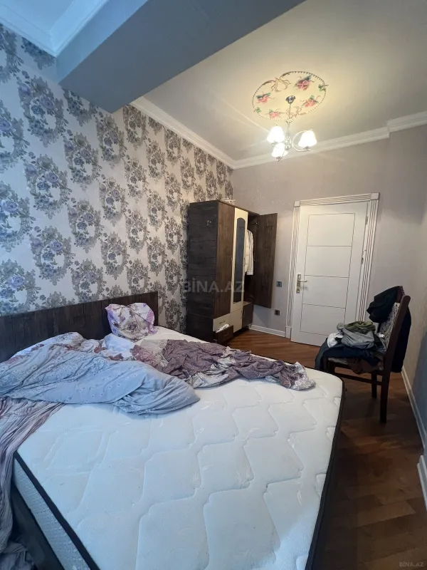 Satılır 2 otaqlı mənzil 60 m²