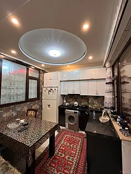 Satılır 3 otaqlı mənzil 95 m²