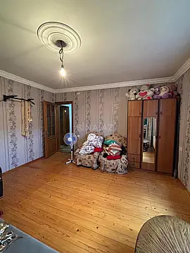 Satılır 3 otaqlı həyət evi 140 m²