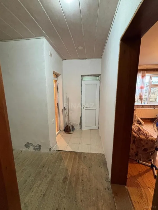 Satılır 3 otaqlı həyət evi 140 m²