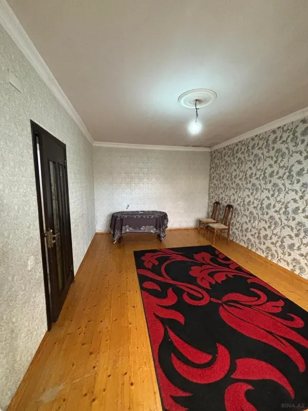 Satılır 3 otaqlı həyət evi 140 m²