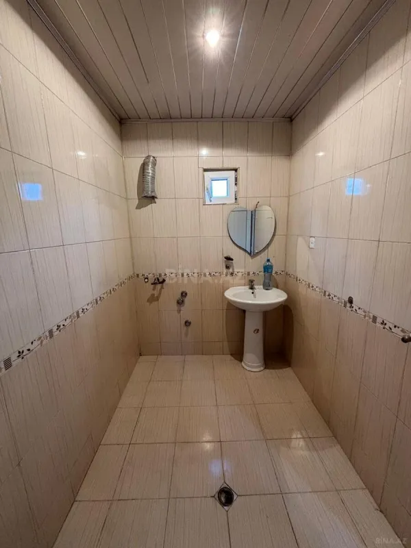 Satılır 3 otaqlı həyət evi 140 m²