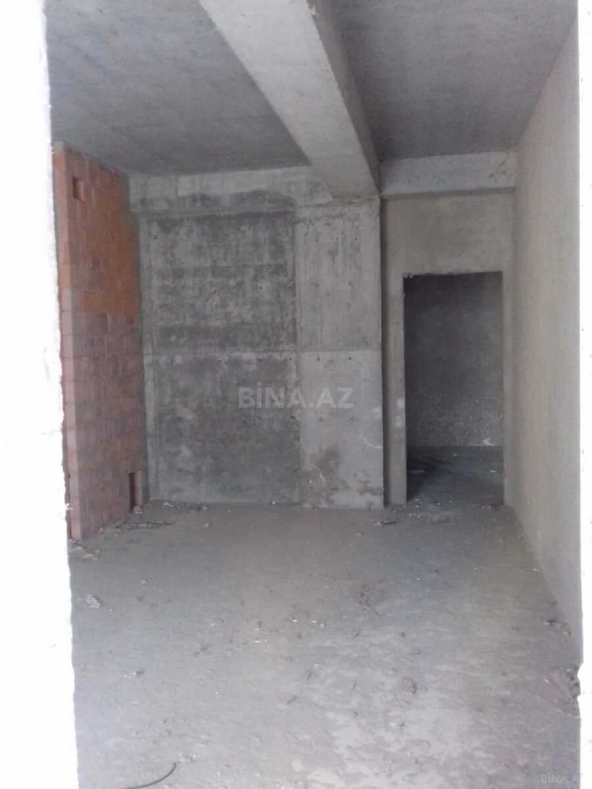Satılır 3 otaqlı mənzil 138.4 m²