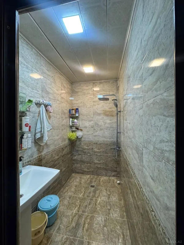 Satılır 2 otaqlı mənzil 60 m²