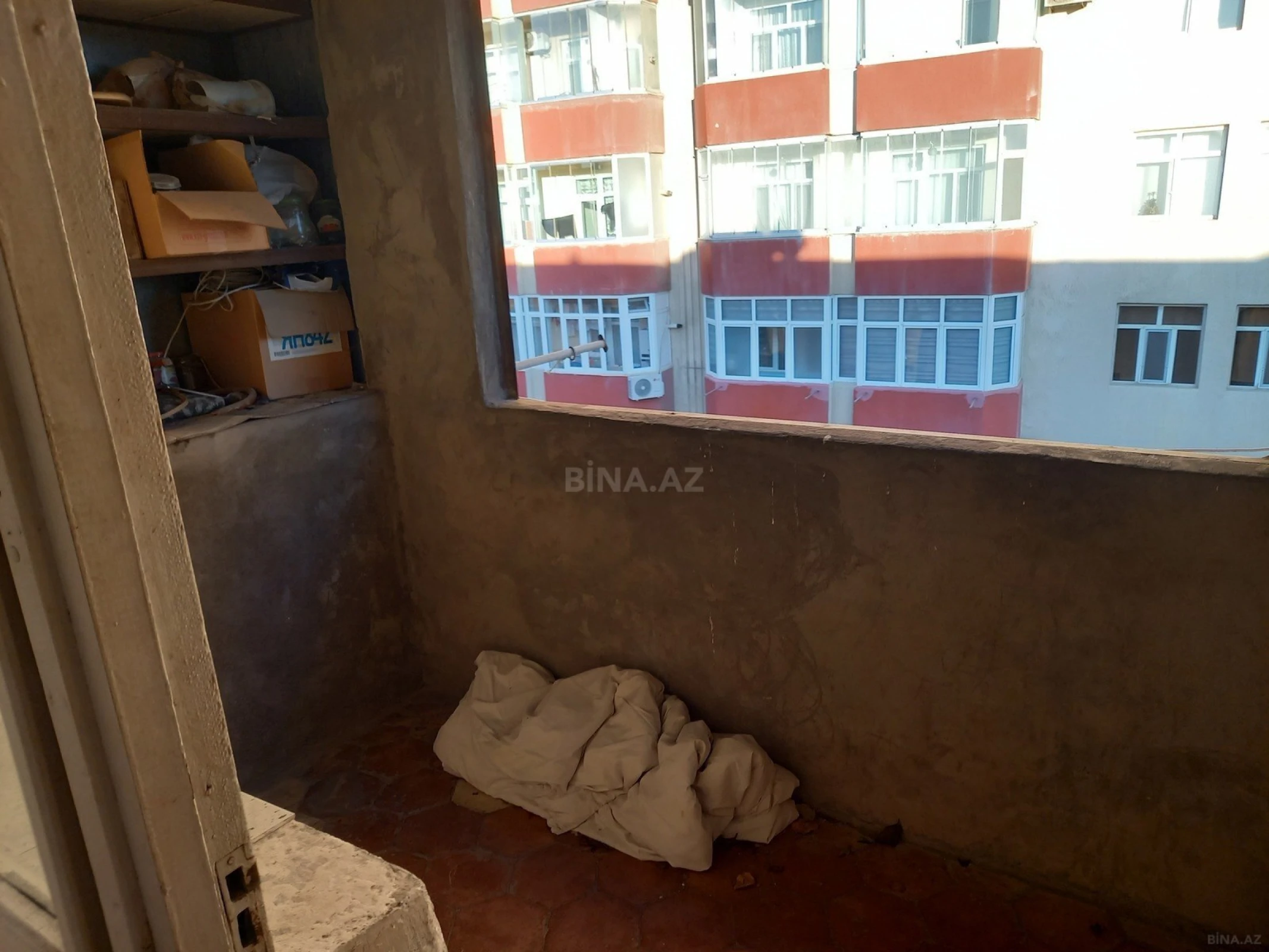 Satılır 1 otaqlı mənzil 30 m²