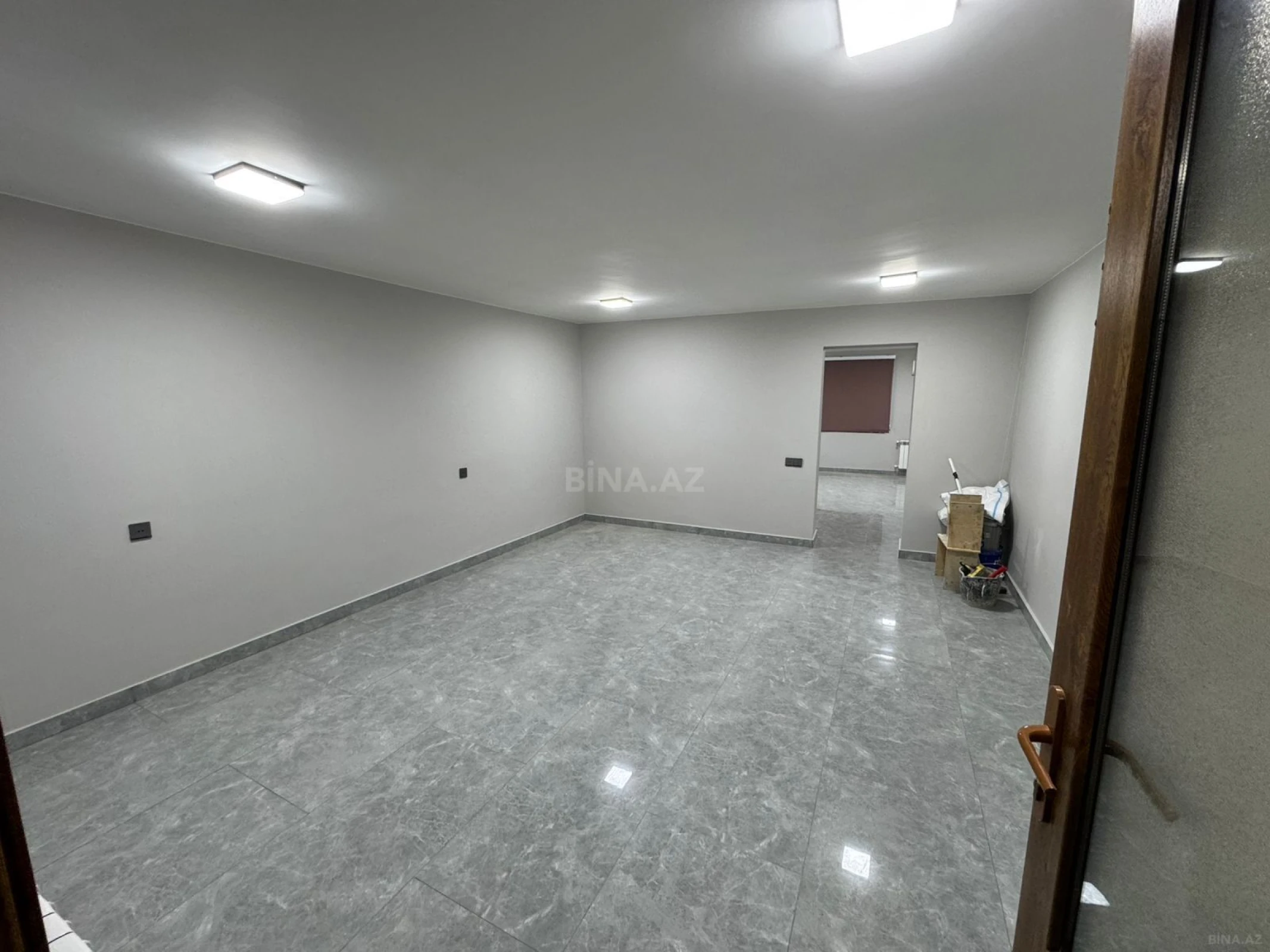 Satılır obyekt 85 m²