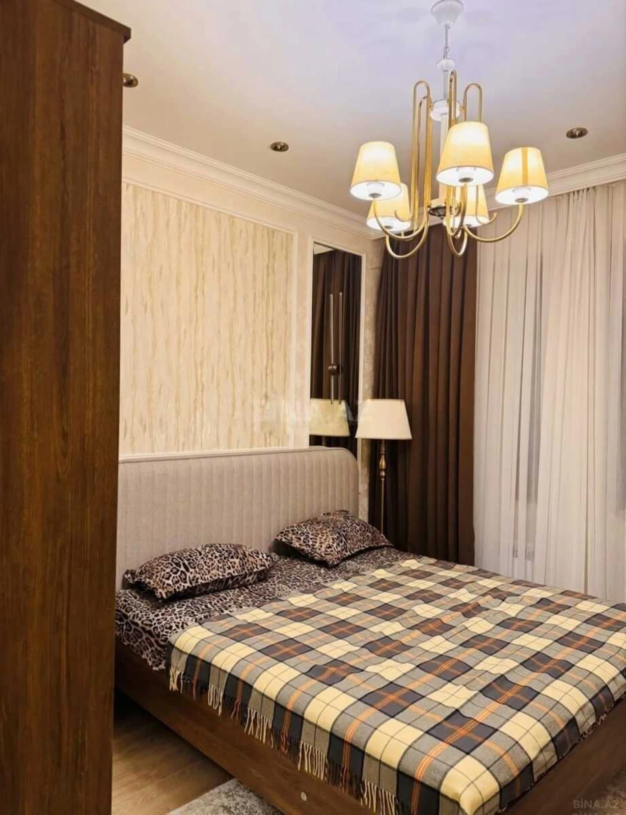 Kirayə verilir 2 otaqlı mənzil 65 m²