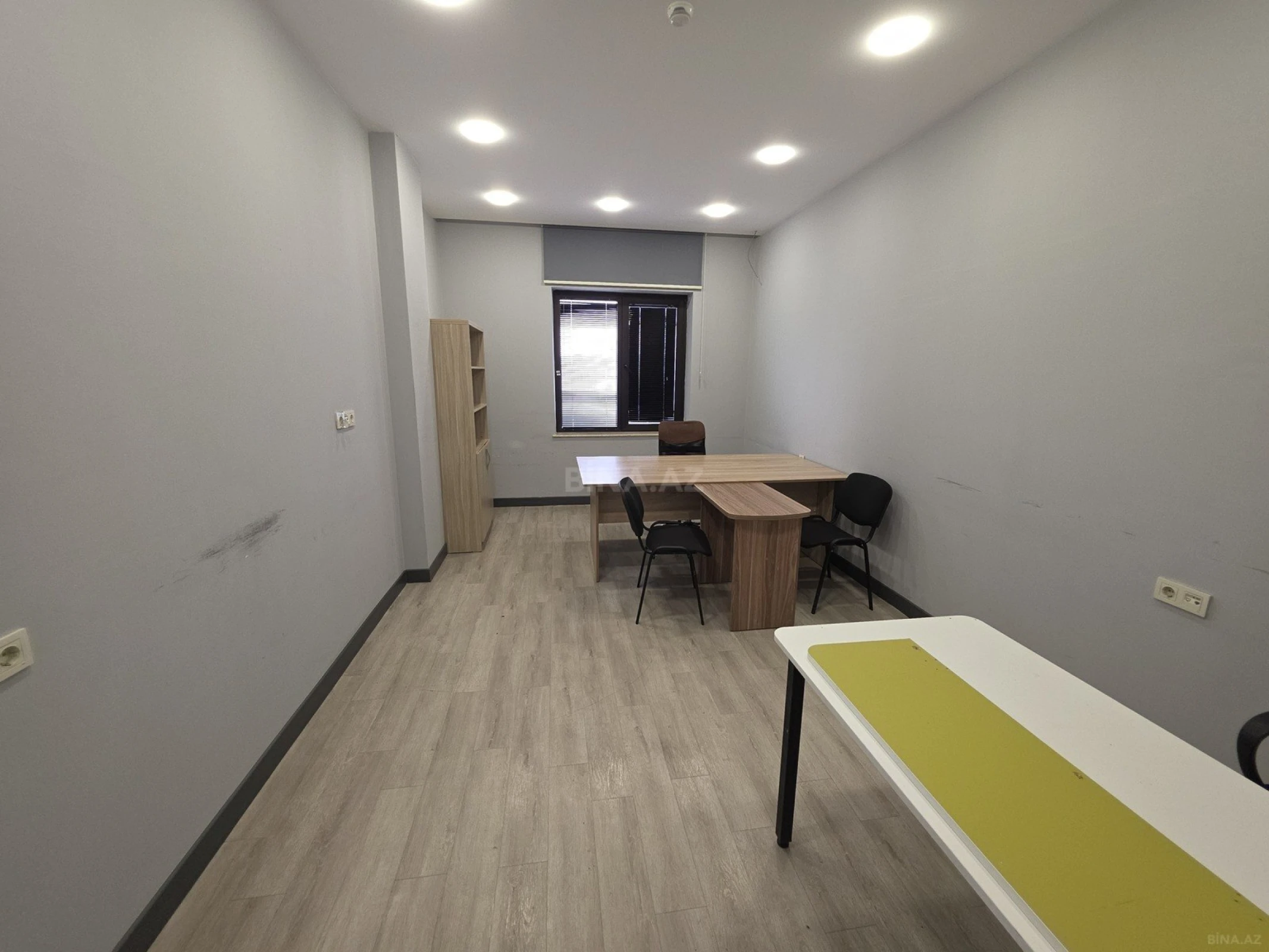 Kirayə verilir 12 otaqlı ofis 630 m²