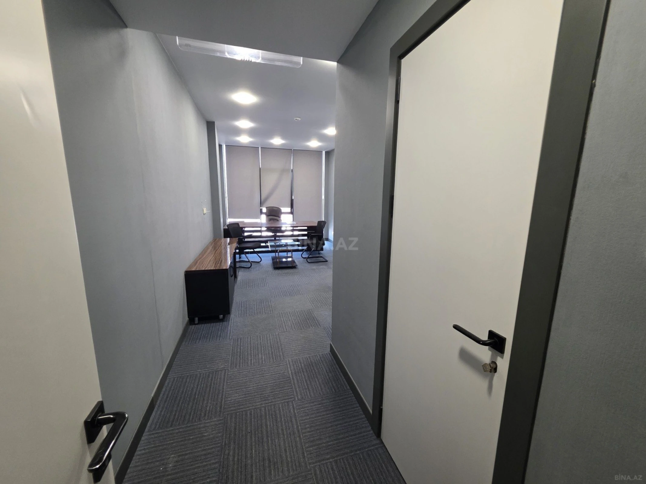 Kirayə verilir 12 otaqlı ofis 630 m²