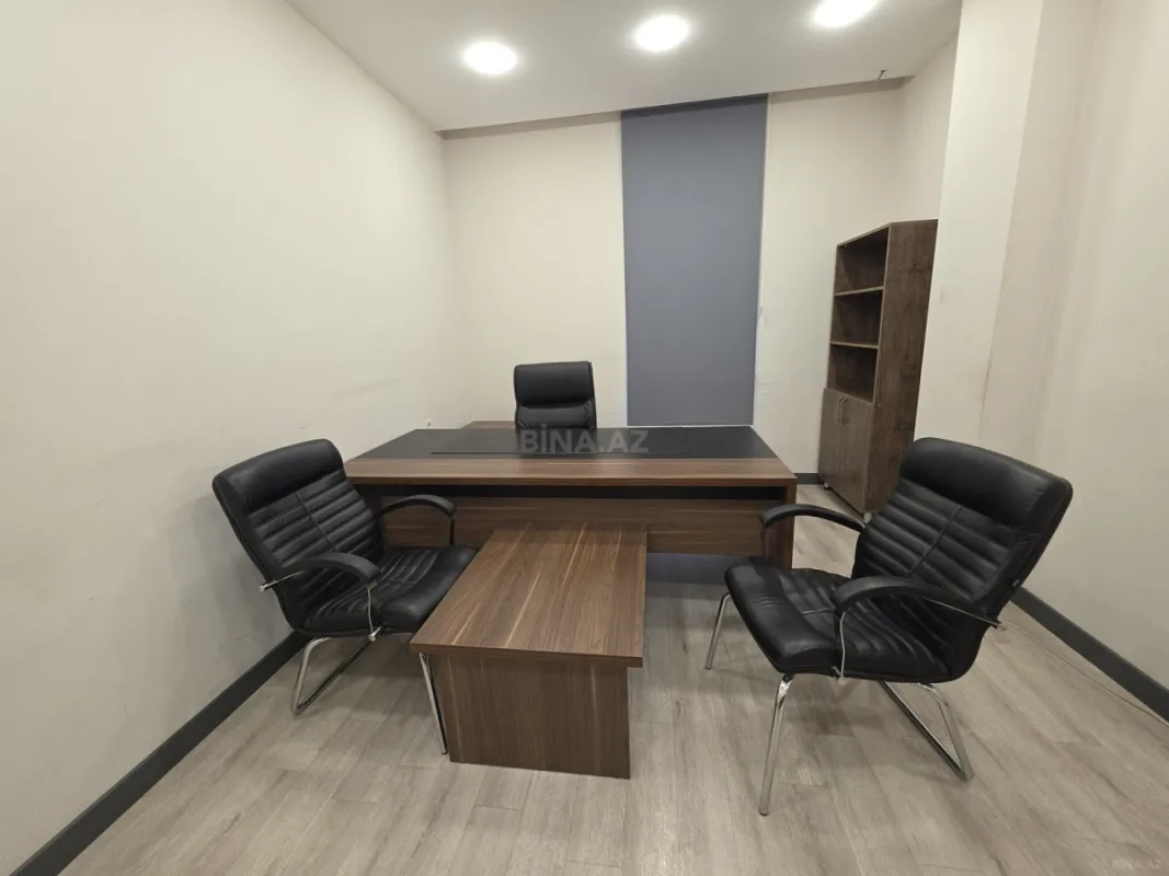 Kirayə verilir 12 otaqlı ofis 630 m²
