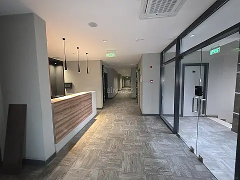 Kirayə verilir 12 otaqlı ofis 630 m²