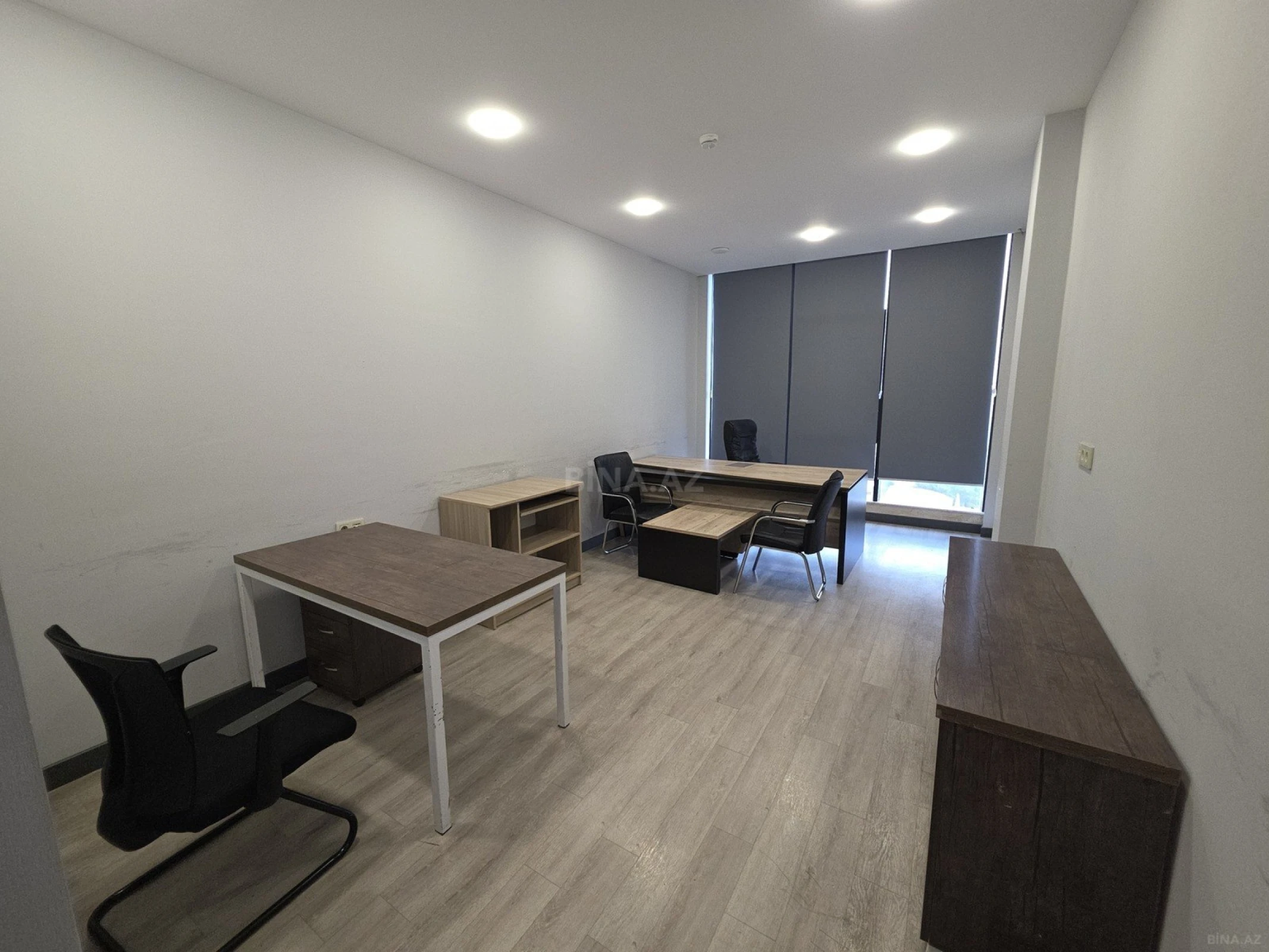 Kirayə verilir 12 otaqlı ofis 630 m²