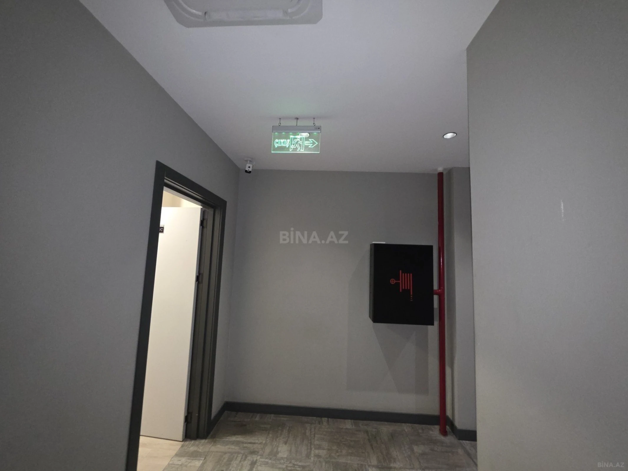 Kirayə verilir 12 otaqlı ofis 630 m²
