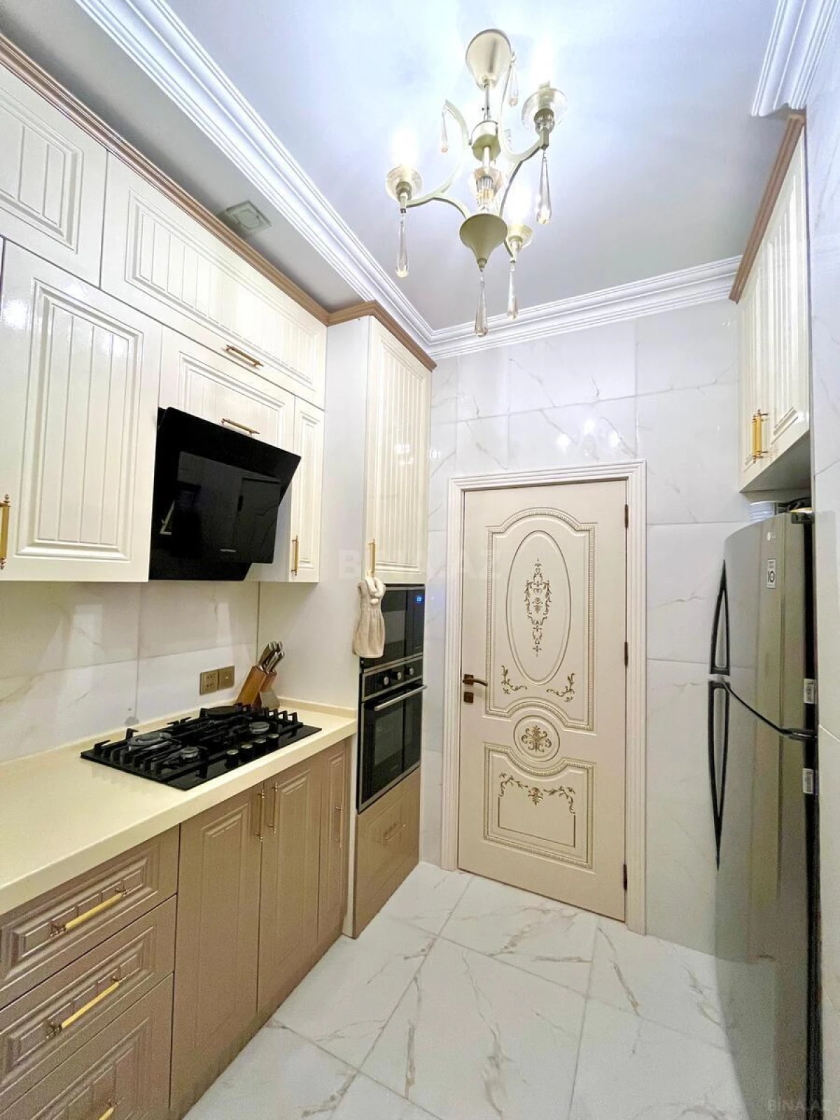 Satılır 2 otaqlı mənzil 80 m²