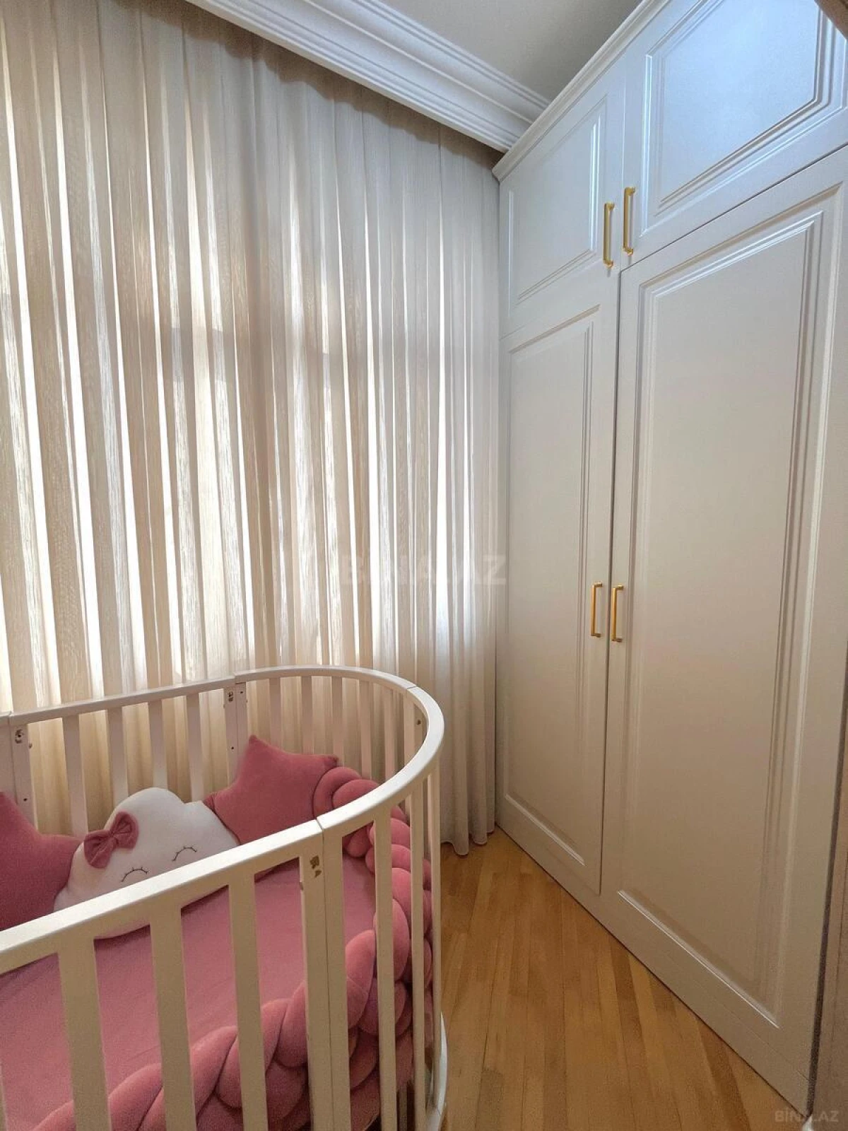 Satılır 2 otaqlı mənzil 80 m²