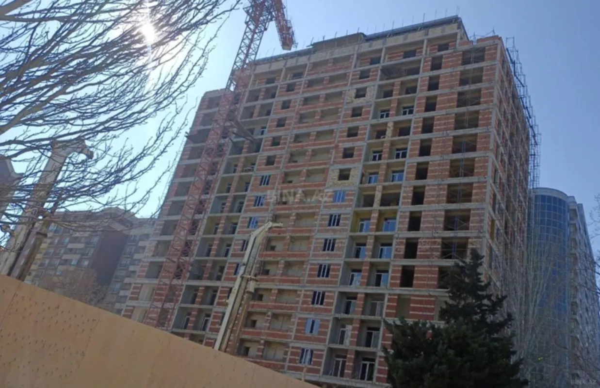 Satılır 1 otaqlı mənzil 42 m²