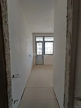 Satılır 2 otaqlı mənzil 47 m²