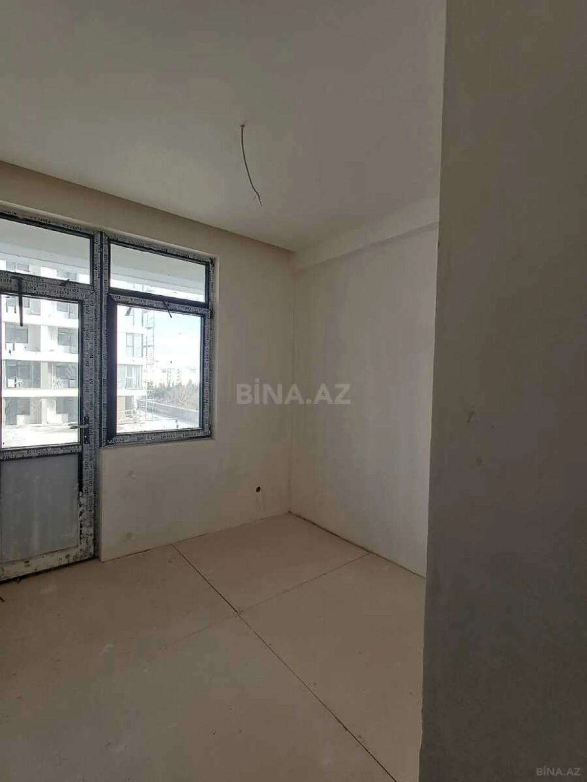 Satılır 2 otaqlı mənzil 47 m²