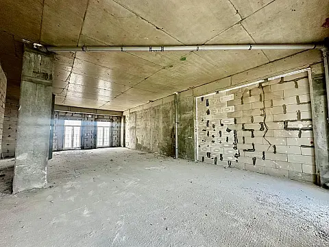 Satılır 3 otaqlı mənzil 119 m²