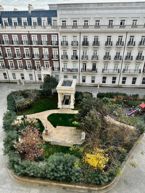 Satılır 3 otaqlı mənzil 119 m²