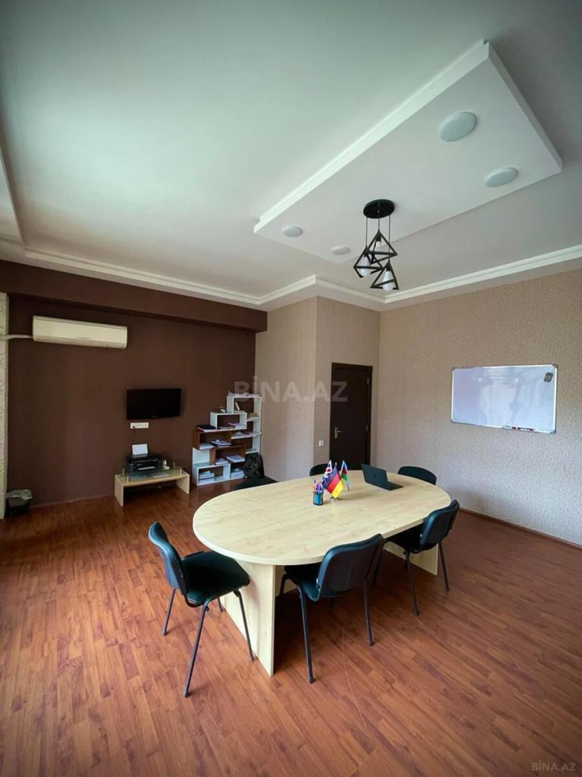 Satılır obyekt 150 m²