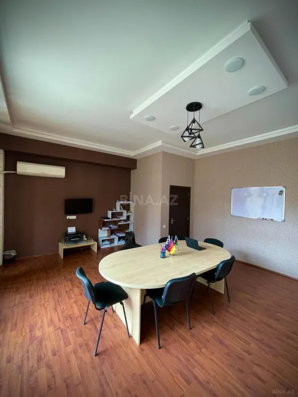 Satılır obyekt 150 m²
