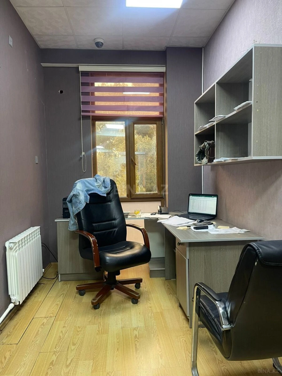 Kirayə verilir 8 otaqlı ofis 200 m²