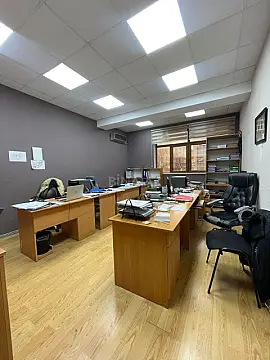 Kirayə verilir 8 otaqlı ofis 200 m² — Bakı, Nərimanov 8 otaq 200.00 m²
