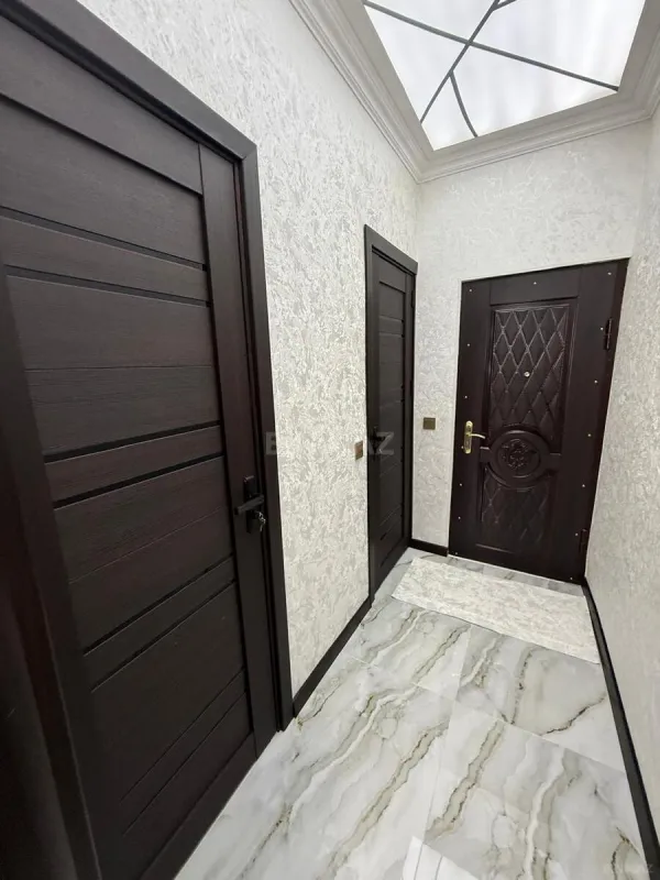 Satılır 2 otaqlı mənzil 55 m²