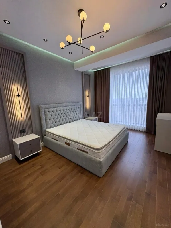 Kirayə verilir 2 otaqlı mənzil 97 m²
