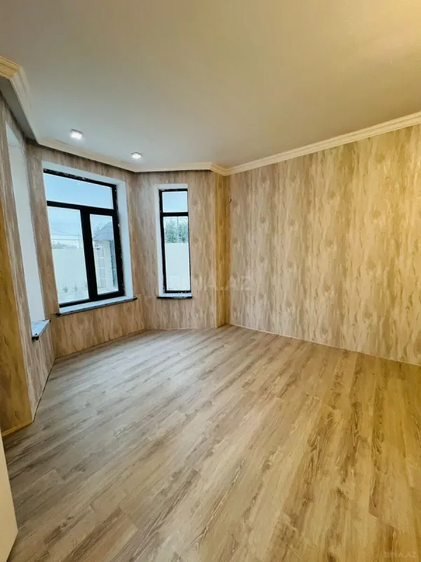 Satılır 5 otaqlı həyət evi 150 m²