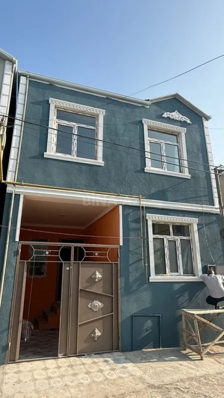 Satılır 4 otaqlı həyət evi 90 m²