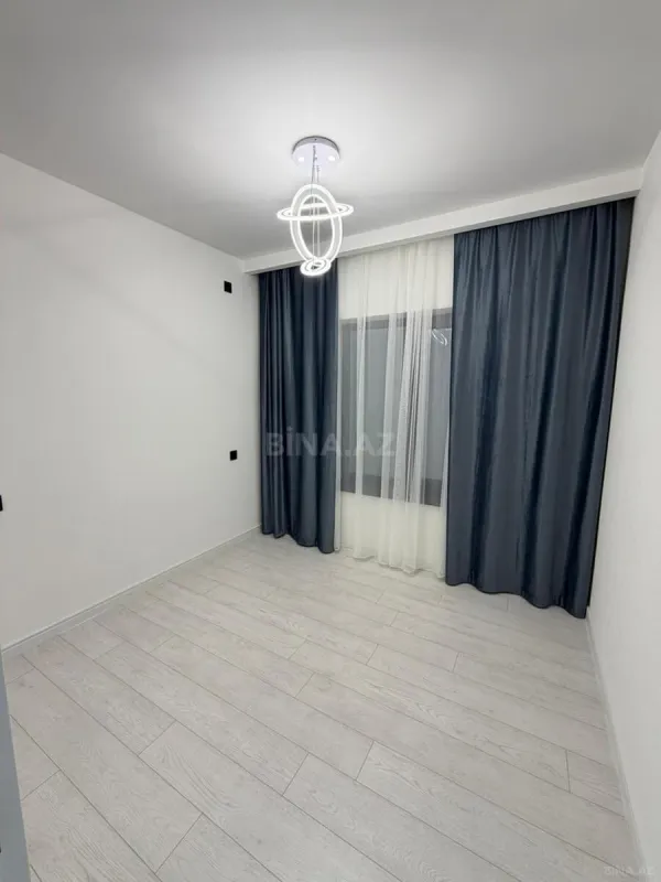 Satılır 4 otaqlı həyət evi 135 m²