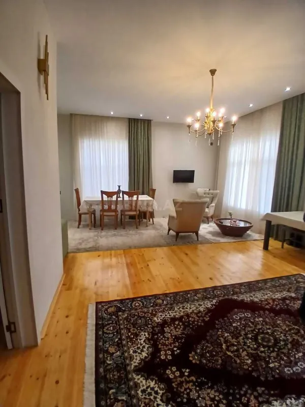 Satılır 3 otaqlı həyət evi 110 m²