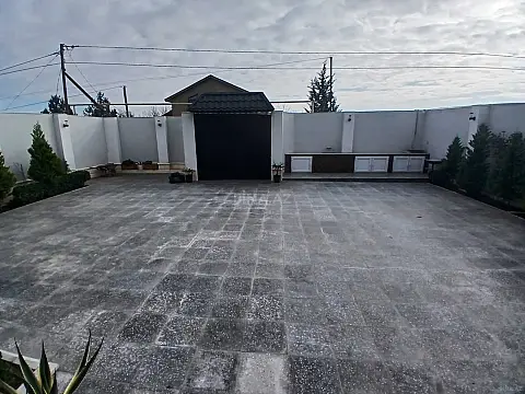 Satılır 3 otaqlı həyət evi 110 m²