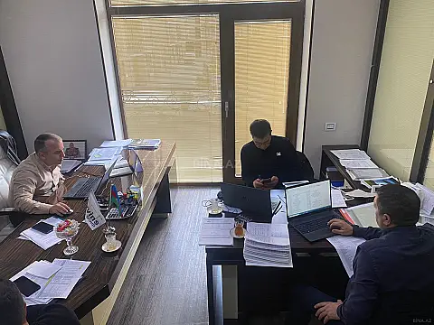 Kirayə verilir 5 otaqlı ofis 240 m²