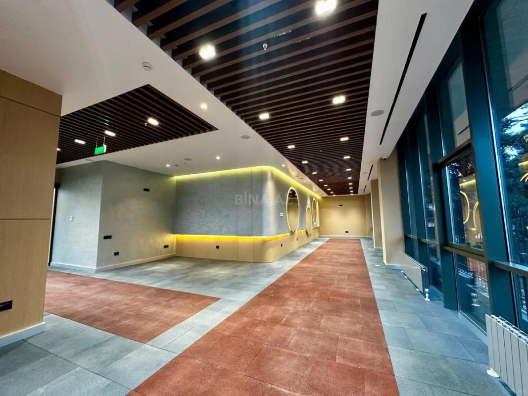 Satılır 3 otaqlı mənzil 206 m²