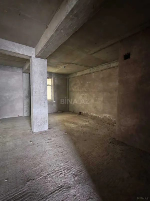 Satılır obyekt 130 m²