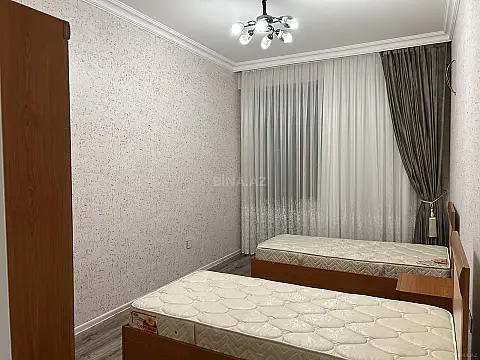 Kirayə verilir 3 otaqlı mənzil 115 m²