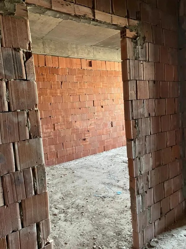 Satılır 3 otaqlı mənzil 84 m²