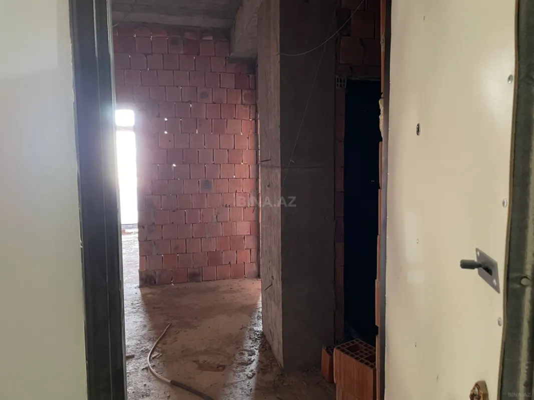 Satılır 3 otaqlı mənzil 84 m²