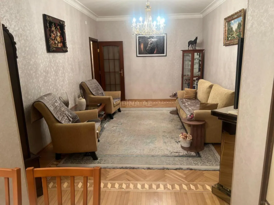 Satılır 3 otaqlı mənzil 80 m²