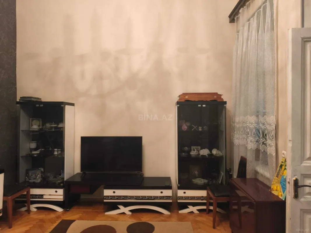 Satılır obyekt 100 m²