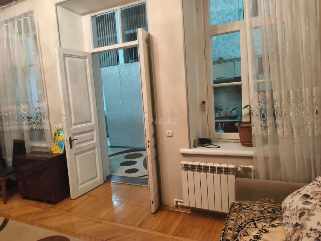 Satılır obyekt 100 m²