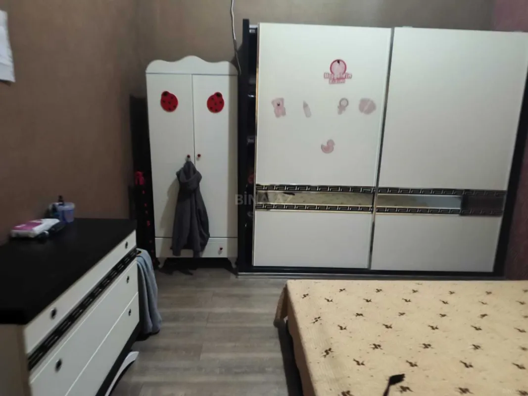 Satılır obyekt 100 m²