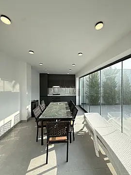 Satılır 4 otaqlı həyət evi 220 m²